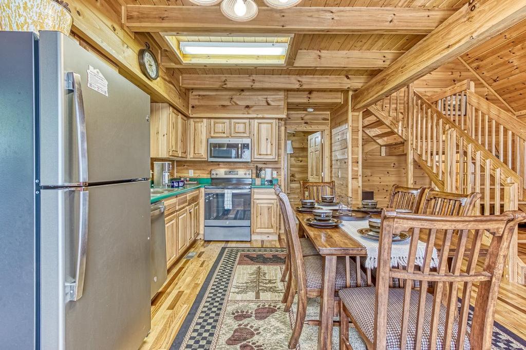 Smoky Mountain Gem Villa Gatlinburg Bagian luar foto